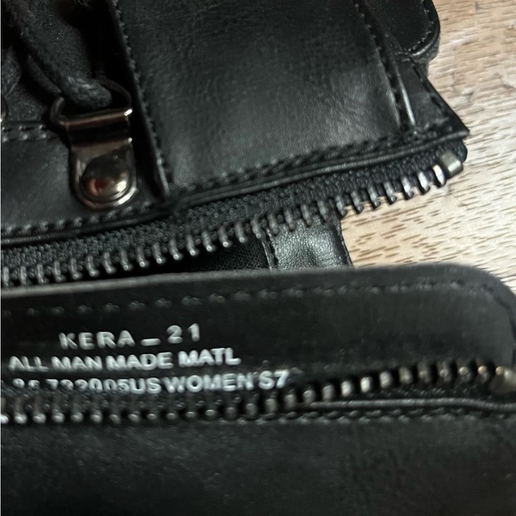 Demonia Kera • Women’s • Black •Size 7 • Faux • Lace-Up • Ankle • Gothic • Boots - Picture 11 of 15